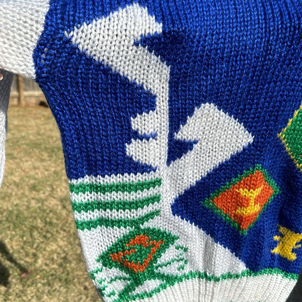 Vintage Blue Green White Sweater 1980s Geometric Pullover Empire s